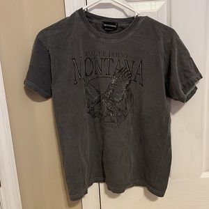 Graphic Tee - Pretty Little Thing